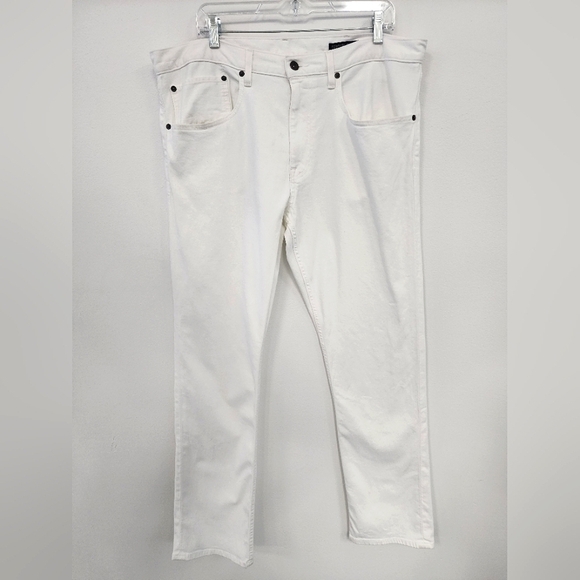 Daniel Cremieux Other - Cremieux Men's White Denim Jeans Pants Comfort Stretch Straight leg, sz 38 X 32
